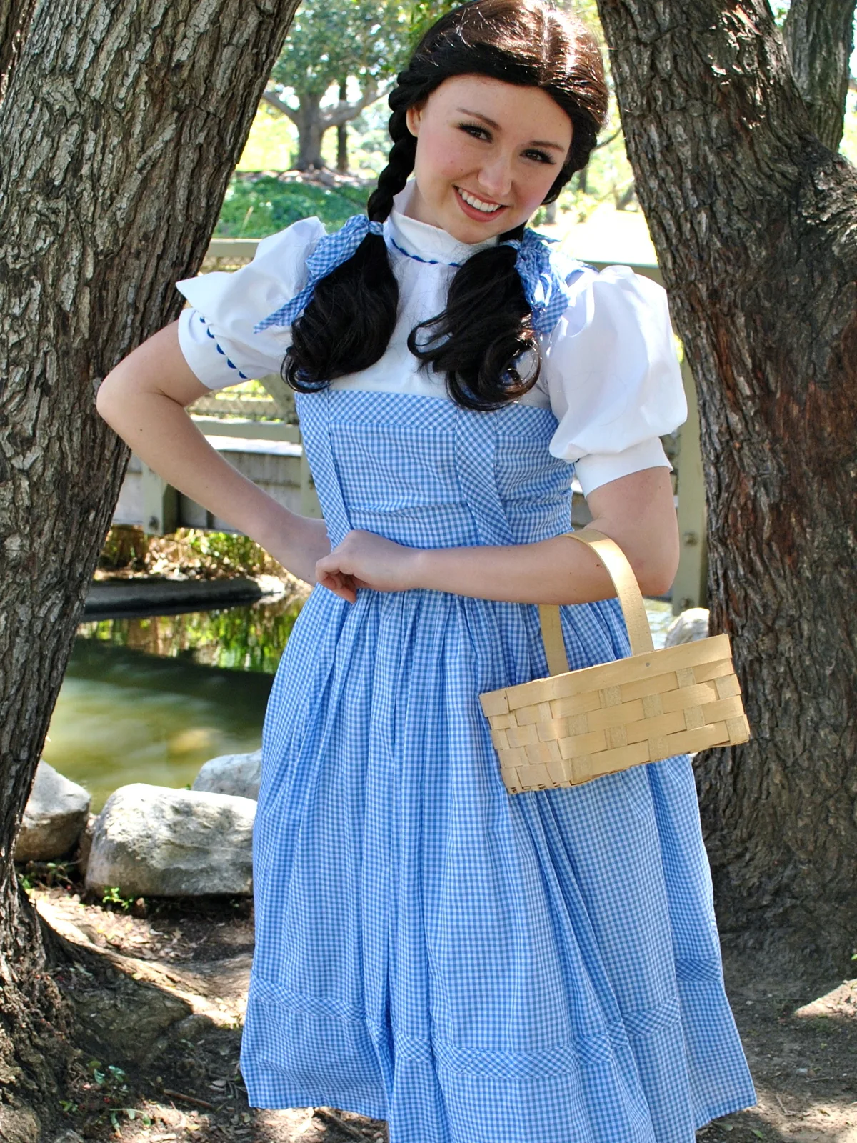 Dorothy Gale party character in Fort Lauderdale